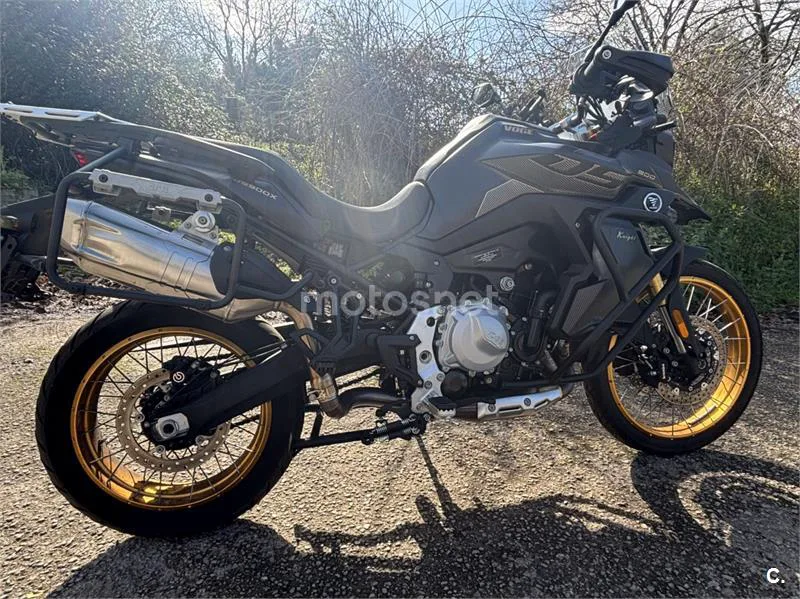 Voge 900 DSX – Vista 2