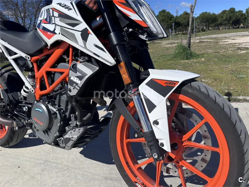 KTM 390 – Vista 6