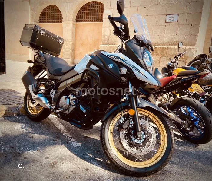 Suzuki V-Strom 650 XT – Vista 15
