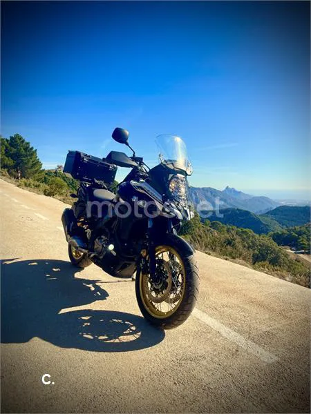 Suzuki V-Strom 650 XT – Vista 6