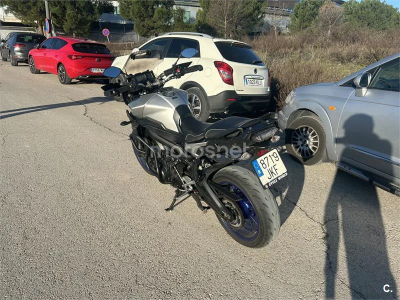 Yamaha MT-09 Tracer – Vista 3