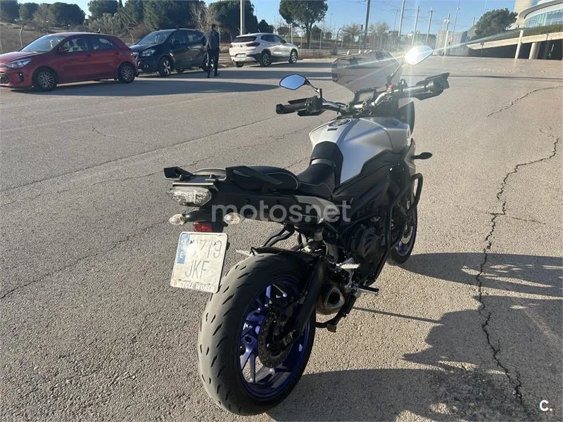 Yamaha MT-09 Tracer – Vista 6