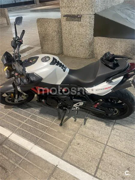 Aprilia Shiver 900 – Vista 2