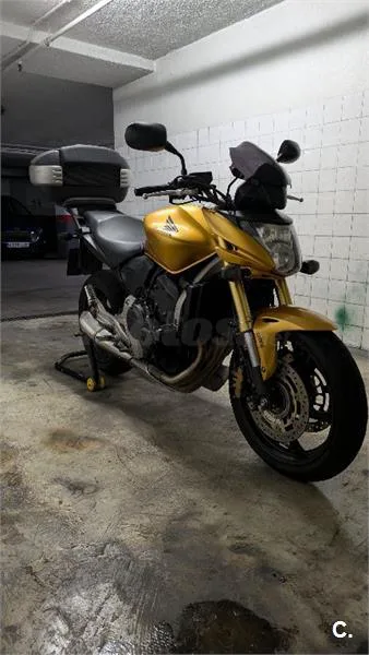 Honda CB 600 F – Vista 2