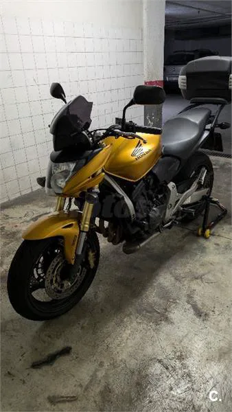 Honda CB 600 F – Vista 3