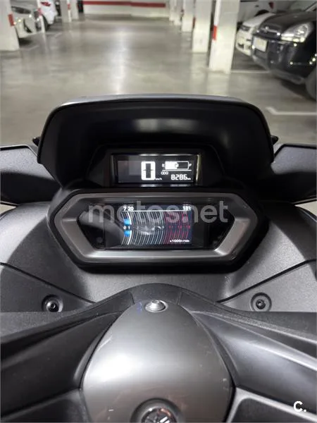 Yamaha XMAX 125 – Vista 5