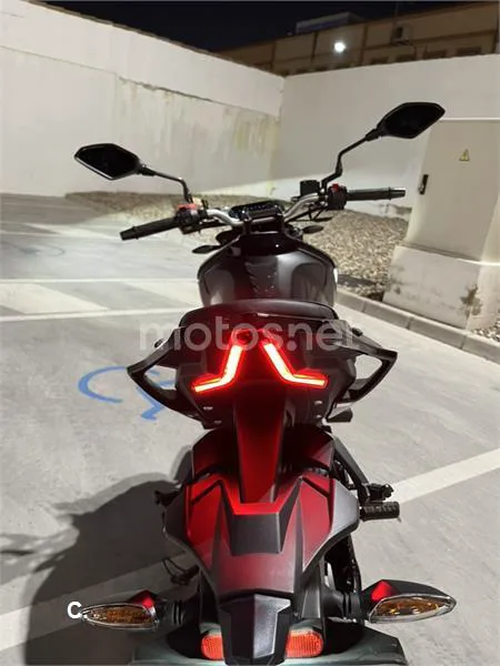 Voge 125 R – Vista 3