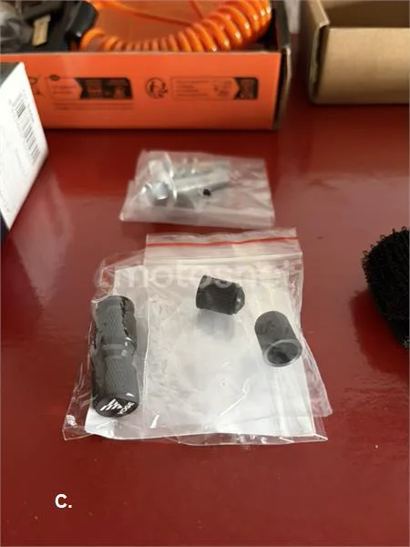 Voge 125 R – Vista 10