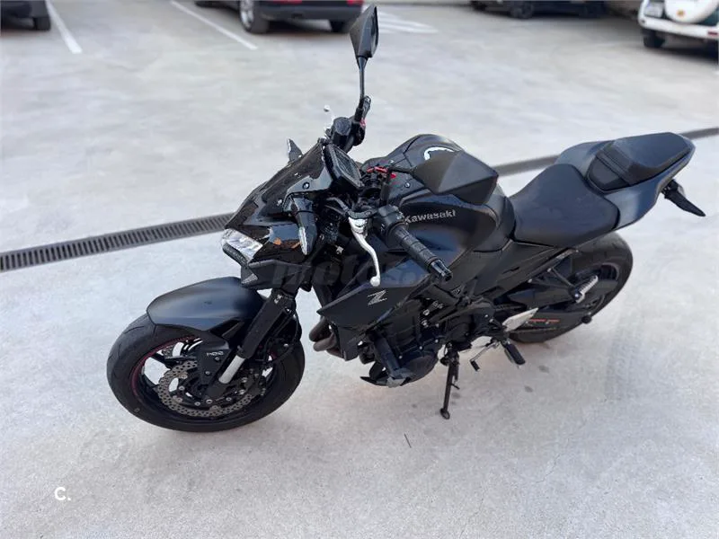 Kawasaki Z 900 – Vista 5