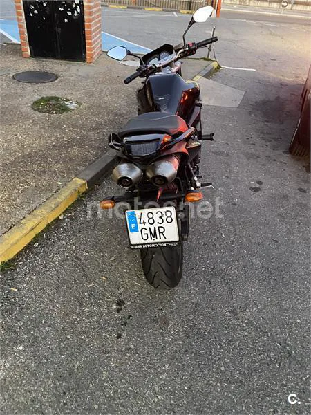 Yamaha FZ6 N S2 – Vista 3