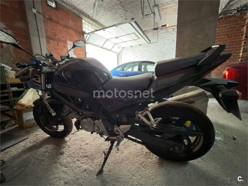 Suzuki Bandit 650S - Vista 3
