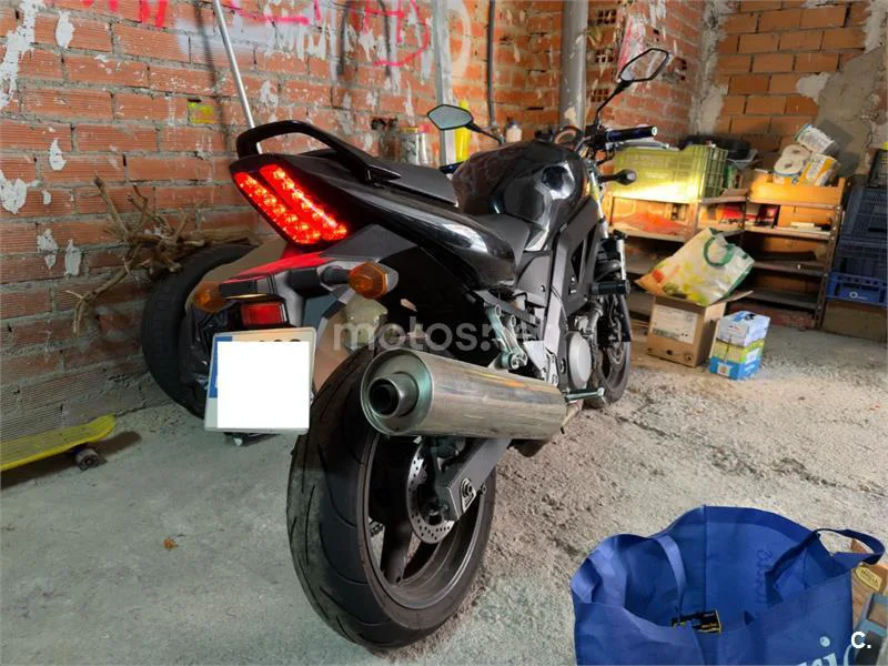 Suzuki Bandit 650S - Vista 5