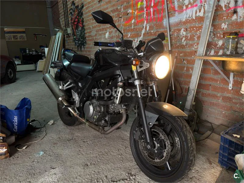 Suzuki Bandit 650S - Vista 8