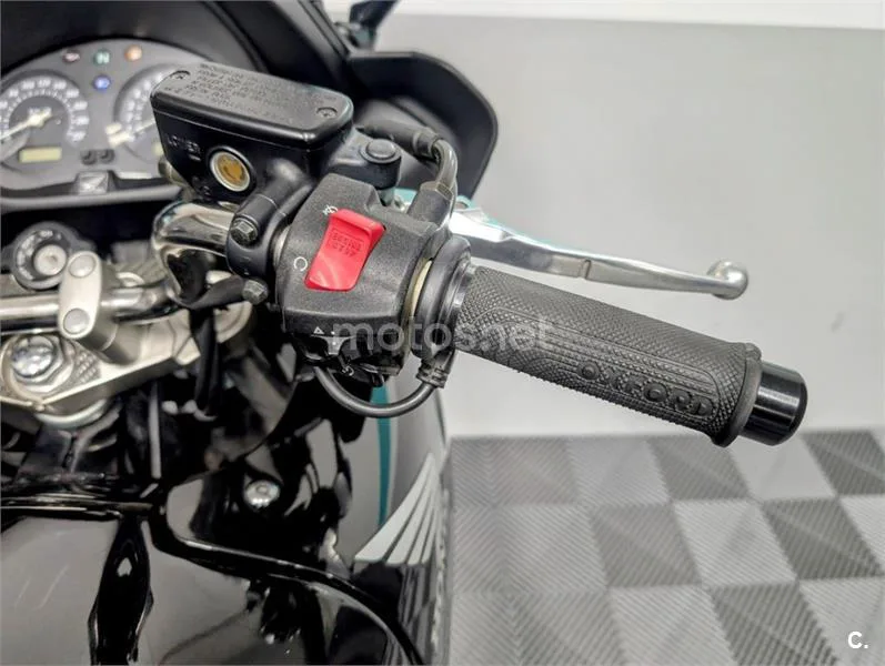 Honda CBF 600 S – Vista 12