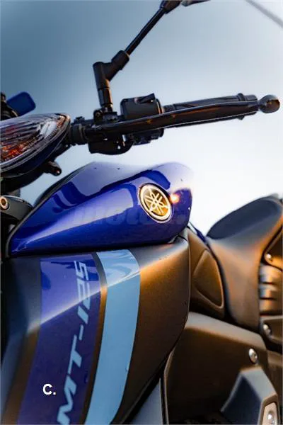 Yamaha MT-125 – Vista 3