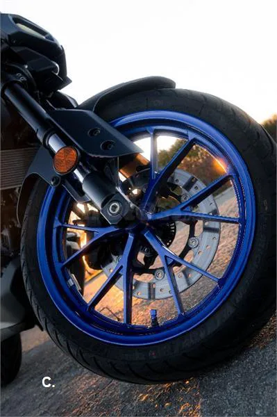 Yamaha MT-125 – Vista 5