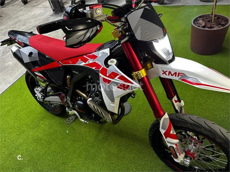 Fantic XMF 125 – Vista 9