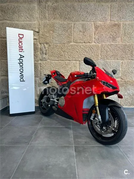 Ducati Panigale V4 – Vista 3