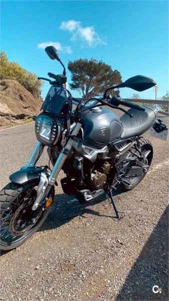 Voge 300 – Vista 3
