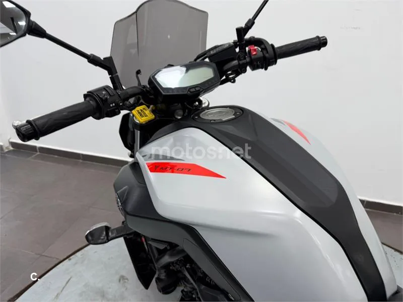 Yamaha MT-07 – Vista 11