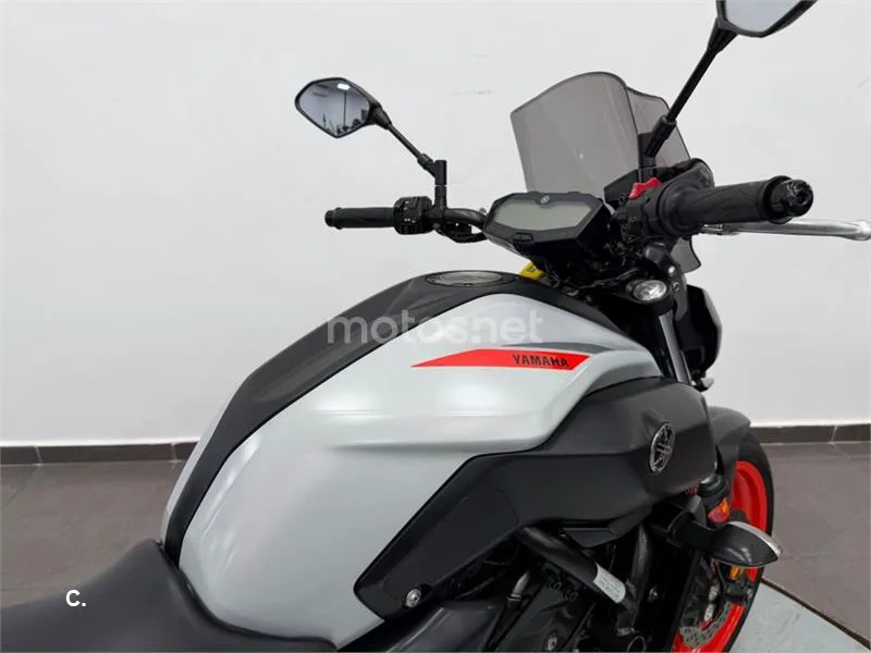 Yamaha MT-07 – Vista 6