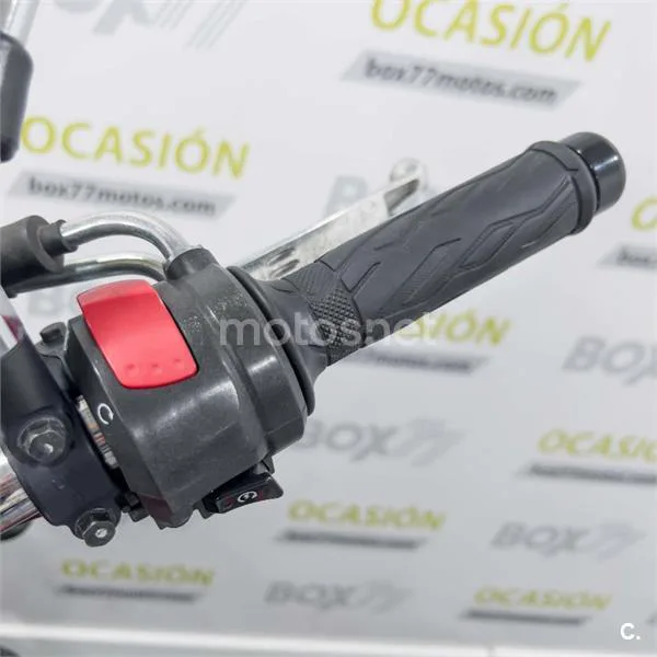 Suzuki SFV 650 Gladius – Vista 12