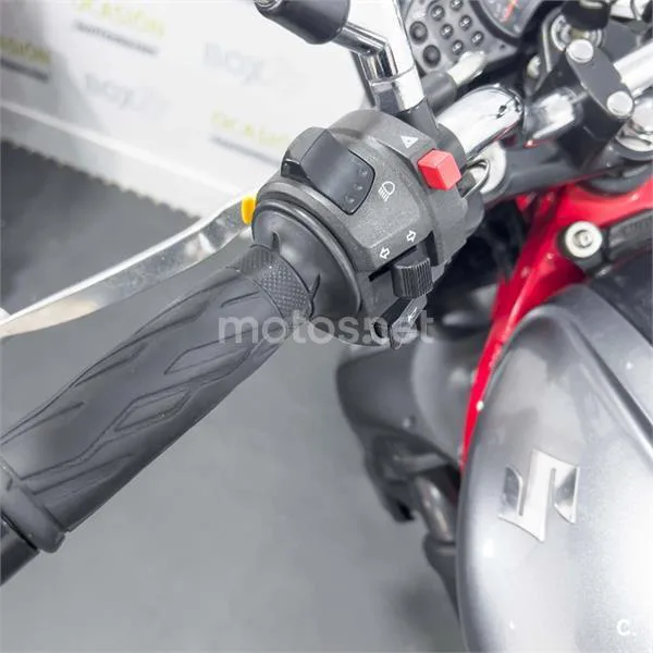 Suzuki SFV 650 Gladius – Vista 13