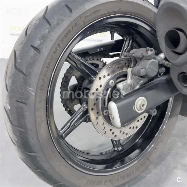 Suzuki SFV 650 Gladius – Vista 14