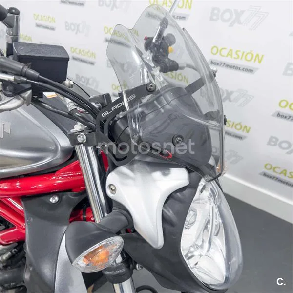 Suzuki SFV 650 Gladius – Vista 22