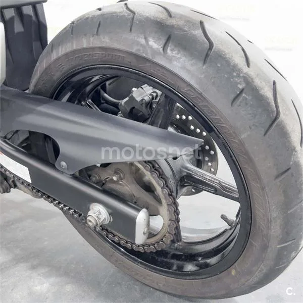 Suzuki SFV 650 Gladius – Vista 8