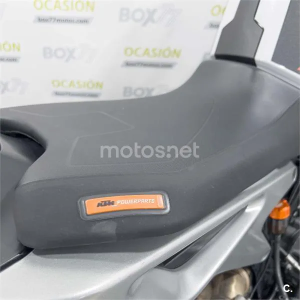 KTM 790 – Vista 16