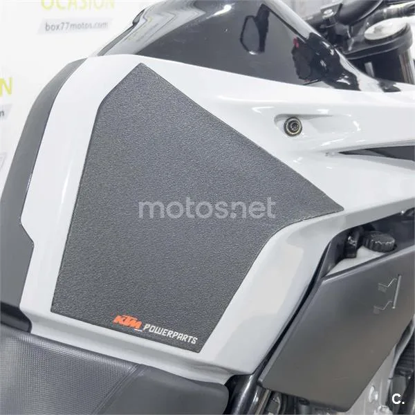 KTM 790 – Vista 20