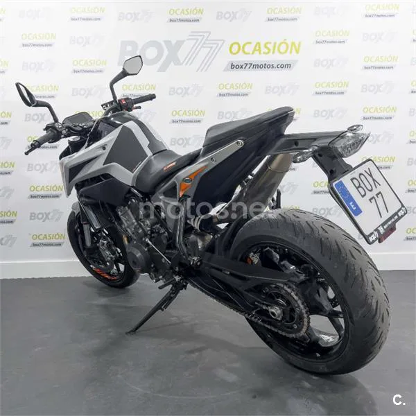 KTM 790 – Vista 6