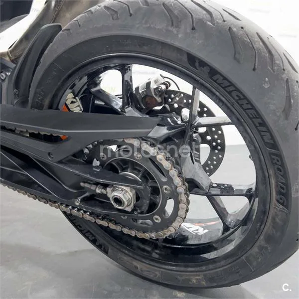 KTM 790 – Vista 8