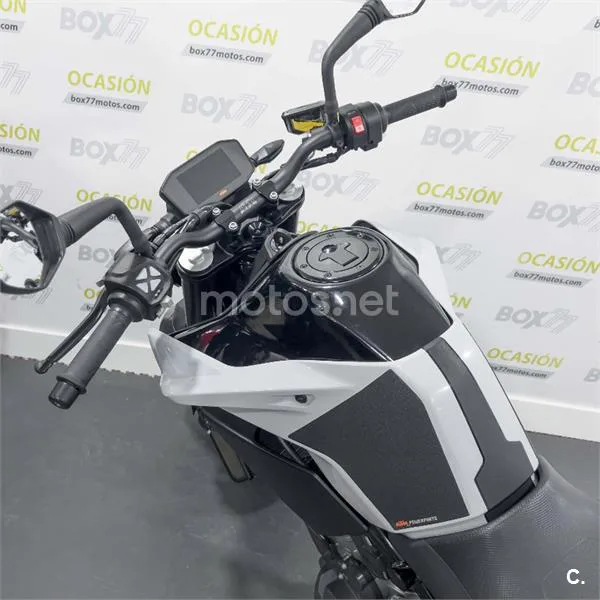 KTM 790 – Vista 9