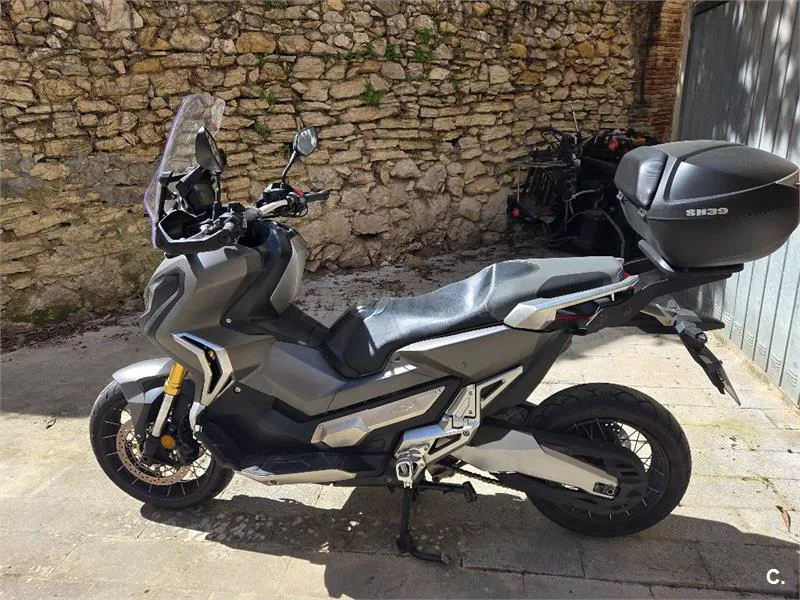 Honda X-ADV – Vista 4