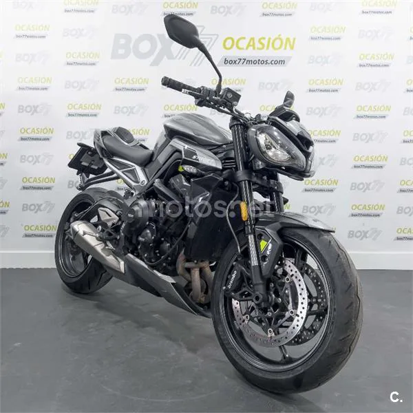 Triumph Street Triple 765 – Vista 4