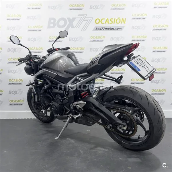 Triumph Street Triple 765 – Vista 5