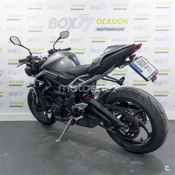 Triumph Street Triple 765 – Vista 7