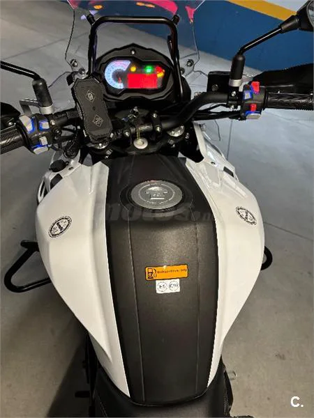 Benelli TRK 502 – Vista 5