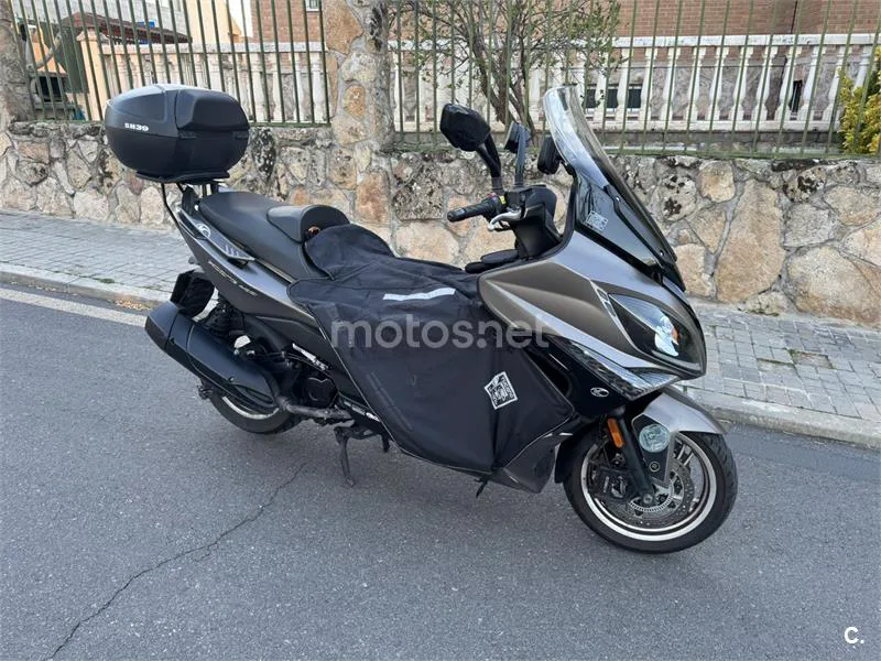 Kymco Xciting 400i – Vista 4