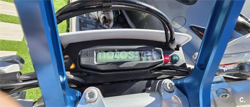 Husqvarna 701 Enduro – Vista 12