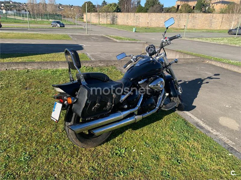 Suzuki Intruder M800 – Vista 7