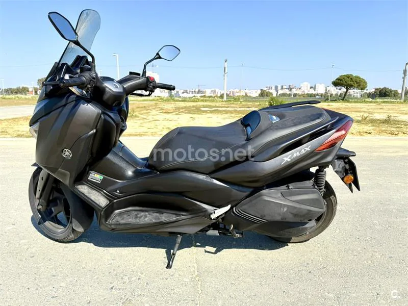Yamaha XMAX 300 – Vista 3