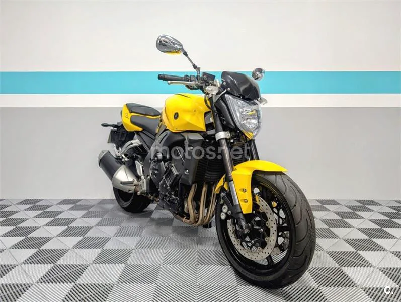 Yamaha FZ1 – Vista 3