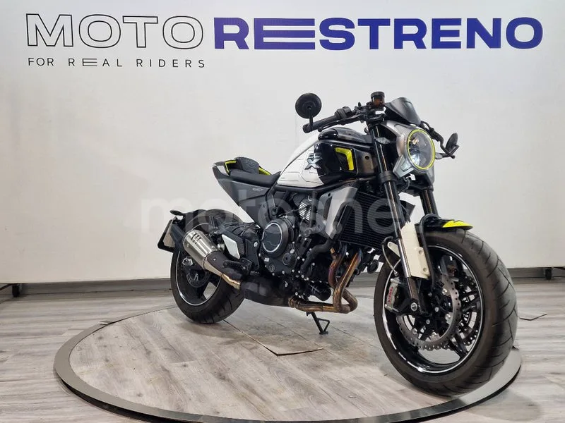 CFMOTO 700CL-X Sport – Vista 6