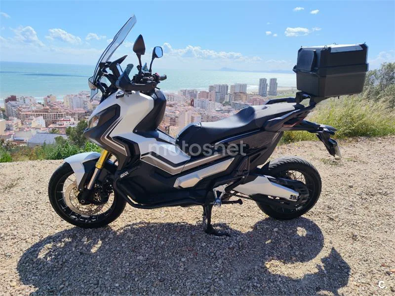 Honda X-ADV – Vista 3