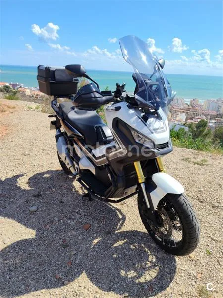 Honda X-ADV – Vista 4