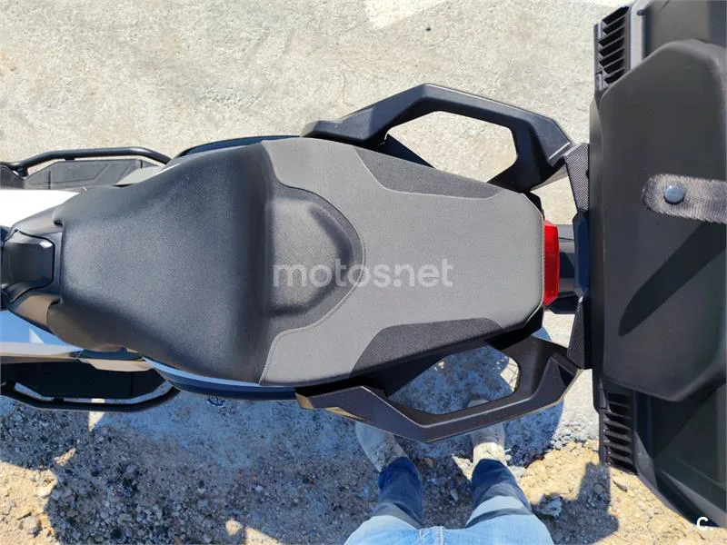 Honda X-ADV – Vista 6