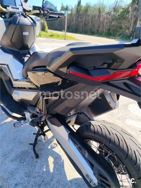 Honda X-ADV – Vista 9